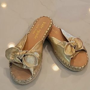 Gold kate spade slides. Size 8